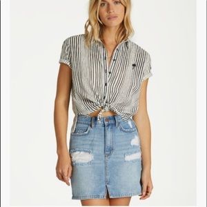 🔥SALE $10🔥 Billabong 🆕NWT Hawaiian Daze Top
